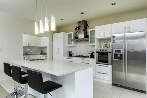 Photo of property in 13 Leafield Crescent, Henderson, Auckland, 0612