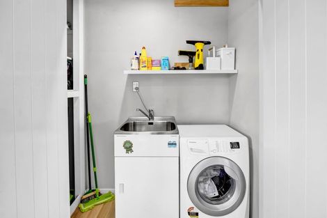 Photo of property in 2 Maire Street, Hawera, 4610