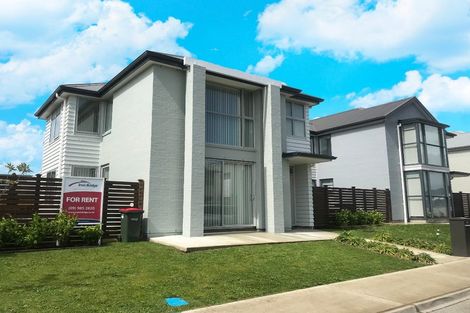 Photo of property in 15 Hakaro Way, Takanini, 2112
