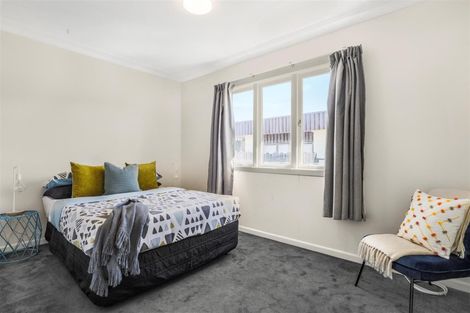 Photo of property in 1/60 Racecourse Road, Waiuku, 2123