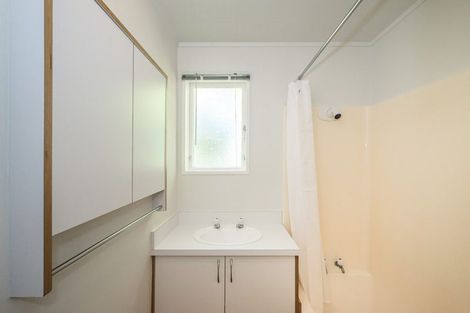 Photo of property in 41 Arawhata Road, Paraparaumu, 5032