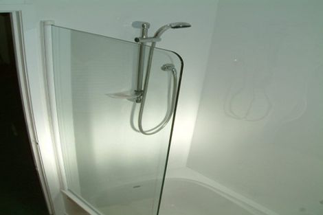 Photo of property in 1/152 Manuka Road, Bayview, Auckland, 0629