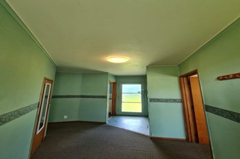 Photo of property in 583 Massey Road, Mangere, Auckland, 2022