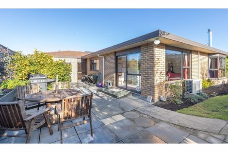 Photo of property in 4b Hinton Place, Rangiora, 7400