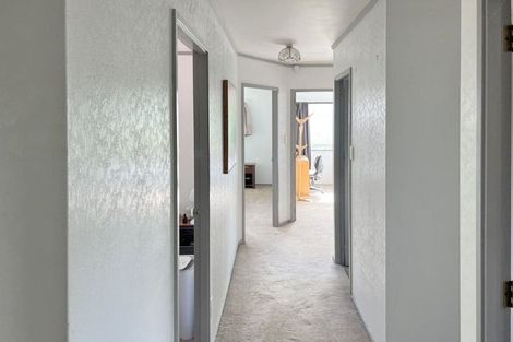 Photo of property in 25 Valley Road, Pukekohe, 2120