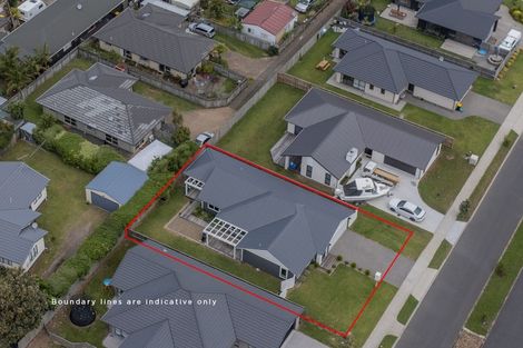 Photo of property in 94 Kupe Drive, Whitianga, 3510
