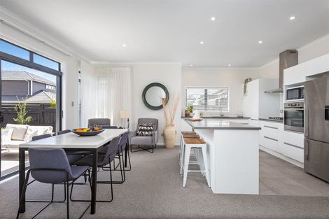 Photo of property in 9 Fort Lincoln Loop, Karaka, Papakura, 2113