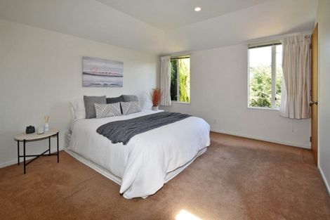 Photo of property in 66b Peverel Street, Riccarton, Christchurch, 8041