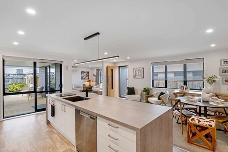 Photo of property in 7 Morrell Street, Tawhero, Whanganui, 4501