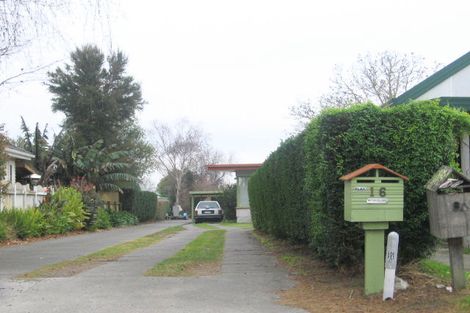 Photo of property in 16 Howard Road, Taradale, Napier, 4112