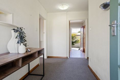 Photo of property in 18 Corrin Street, Melville, Hamilton, 3206