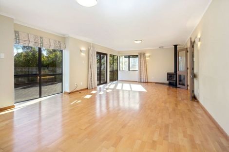 Photo of property in 13 Saunders Close, Whitby, Porirua, 5024