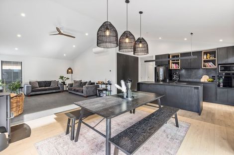 Photo of property in 19 Dunn Street, Lake Hawea, 9382