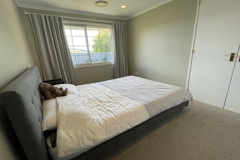 Photo of property in 19 Chorley Grove, Churton Park, Wellington, 6037