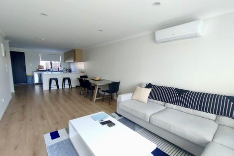 Photo of property in 7/32a Westgate Drive, Massey, Auckland, 0614