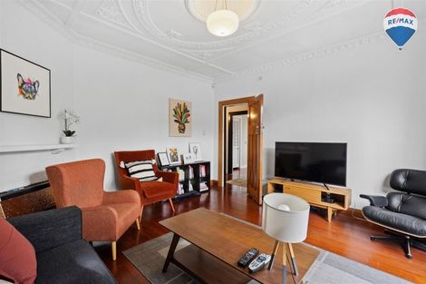 Photo of property in 2/14 Guthrie Street, Waterloo, Lower Hutt, 5011