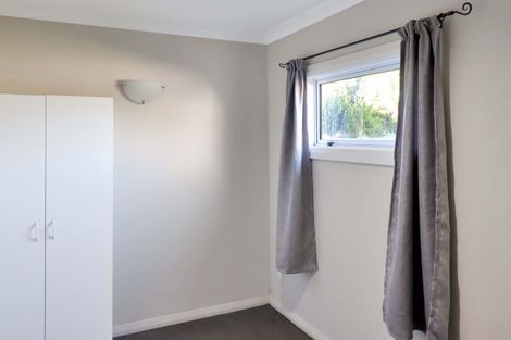 Photo of property in 84 Amohia Street, Paraparaumu, 5032