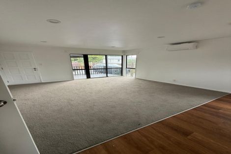 Photo of property in 2/70 Kelvin Road, Papakura, 2110
