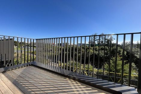 Photo of property in 10/28 Westgate Drive, Westgate, Auckland, 0614