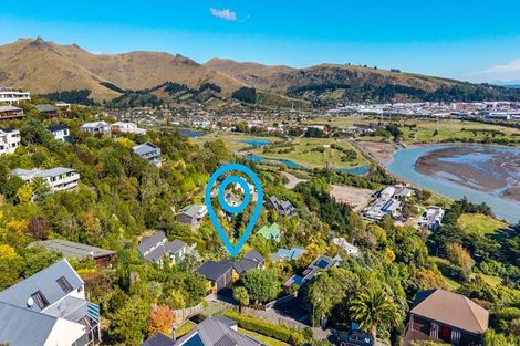 Photo of property in 10 Hobday Lane, Mount Pleasant, Christchurch, 8081
