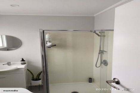 Photo of property in 1/27a Randwick Road, Northland, Wellington, 6012