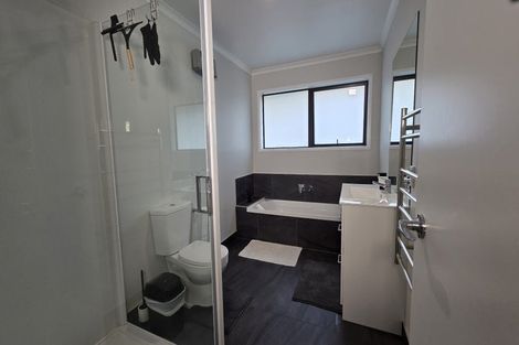 Photo of property in 24 Rangataiki Place, Te Awa, Napier, 4110