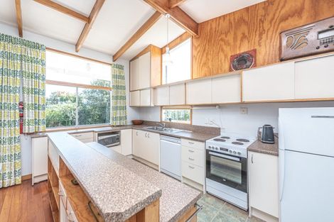 Photo of property in 96 Mount View Road, Bastia Hill, Whanganui, 4500