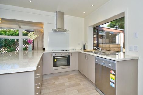 Photo of property in 2/15 Matuhi Rise, Henderson, Auckland, 0612