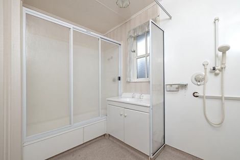 Photo of property in 84 Kuratawhiti Street, Greytown, 5712