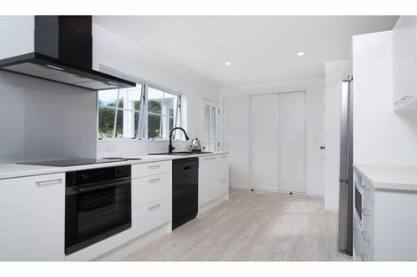 Photo of property in 147 Mangakura Road, Helensville, 0875