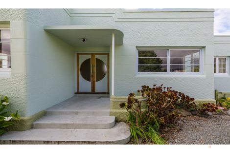 Photo of property in 53 Rhodes Street, Waimate, 7924