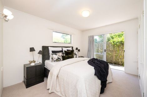 Photo of property in 10 Kopanga Road, Havelock North, 4130
