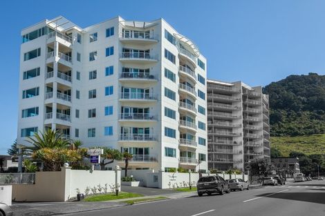 Photo of property in 10/12 Maunganui Road, Mount Maunganui, 3116