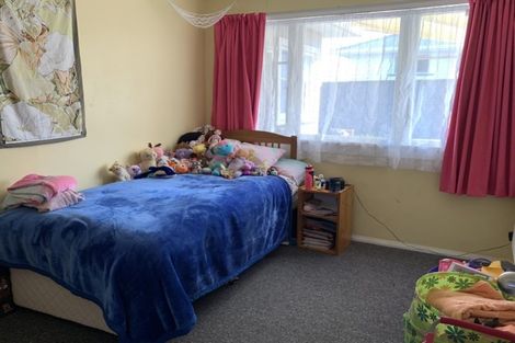 Photo of property in 140 Miranda Street, Stratford, 4332