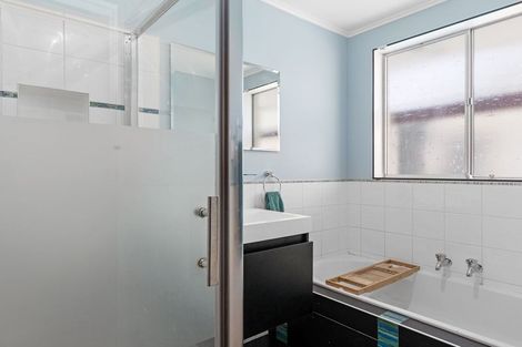 Photo of property in 2/32 Ararino Street, Trentham, Upper Hutt, 5018