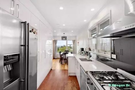 Photo of property in 9 Keegan Drive, Massey, Auckland, 0614