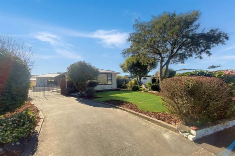 Photo of property in 11 Greta Place, Hoon Hay, Christchurch, 8025