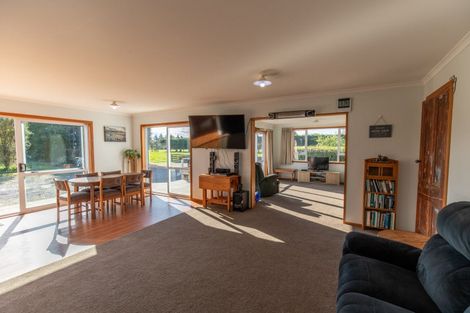 Photo of property in 455 Timaru - Temuka Highway, Levels, Timaru, 7973