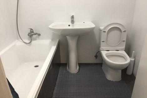 Photo of property in 2/101 Hillside Road, Glenfield, Auckland, 0627