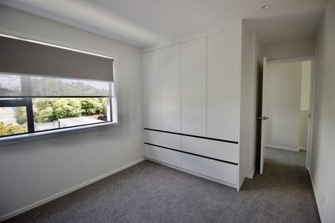 Photo of property in 2/94 Target Road, Totara Vale, Auckland, 0629