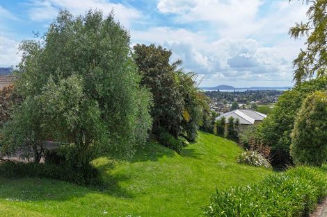 Photo of property in 27 Matipo Avenue, Pomare, Rotorua, 3015
