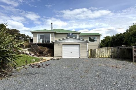 Photo of property in 9 Cargill Street, Owaka, 9535