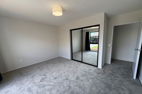 Photo of property in 2 Pyatt Place, Redwood, Christchurch, 8051