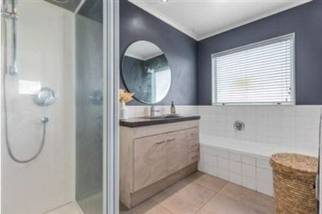 Photo of property in 290b Oceanbeach Road, Mount Maunganui, 3116