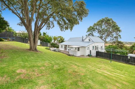 Photo of property in 3 Gow Street, Helensville, 0800