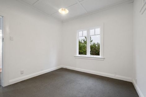 Photo of property in 10 Dutton Street, Bunnythorpe, Palmerston North, 4481