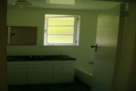 Photo of property in 2 Jessie Street, Parahaki, Whangarei, 0112