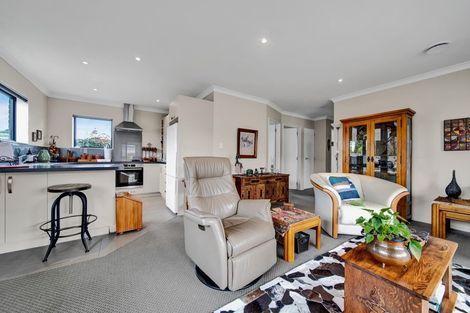 Photo of property in 62b Cordelia Street, Stratford, 4332