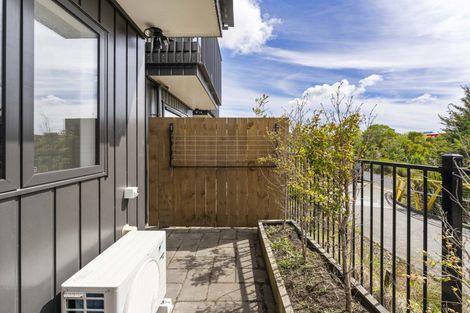 Photo of property in 11/28 Westgate Drive, Westgate, Auckland, 0614