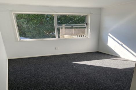 Photo of property in 24 Tiri Tiri Road, Birkdale, Auckland, 0626